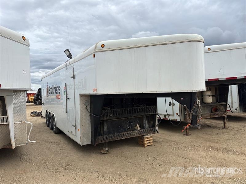 Royal Trailer 24 ft Tri/A Gooseneck Mud Mixing Enclosed Box Trailers