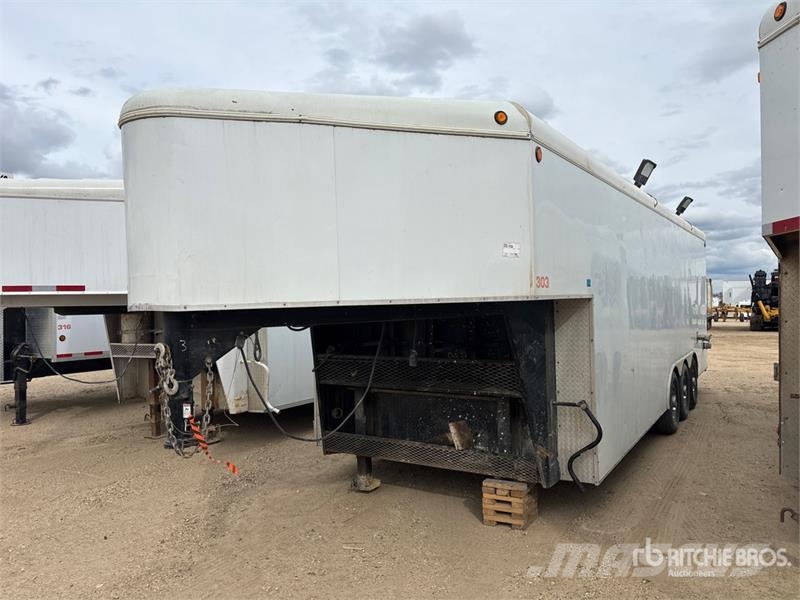 Royal Trailer 24 ft Tri/A Gooseneck Mud Mixing Enclosed Box Trailers