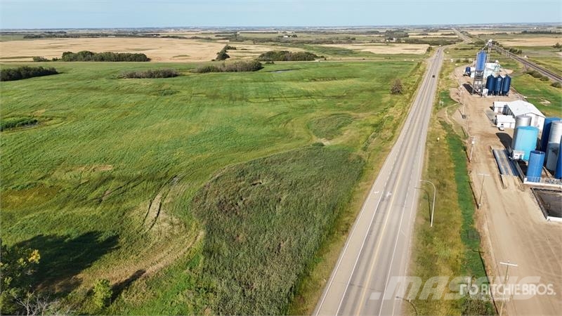 Ryley, AB NW 4-50-17-W4 21.41 +/- Acres on Title F Další
