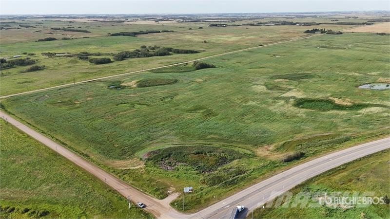 Ryley, AB SE 4-50-17-W4 103.6 +/- Acres on Title F Další