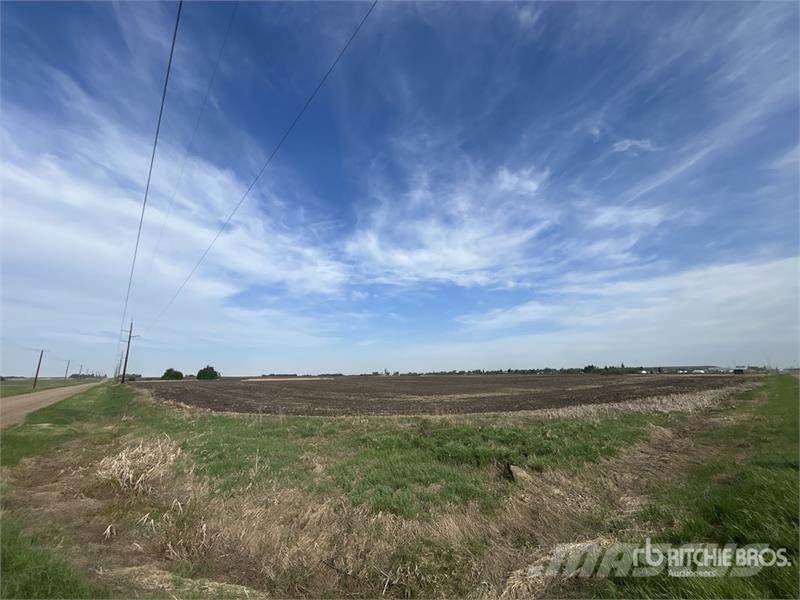 Ryley, AB SE 4-50-17-W4 103.6 +/- Acres on Title F Další