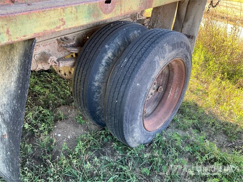 S/A 12 ft Dump Utility Trailer Самоскиди