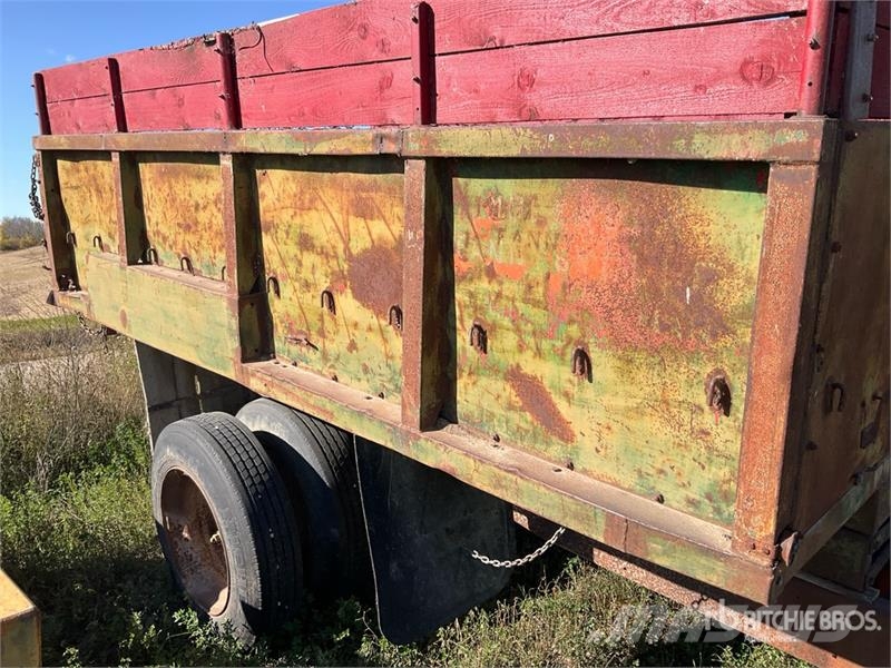 S/A 12 ft Dump Utility Trailer Самоскиди