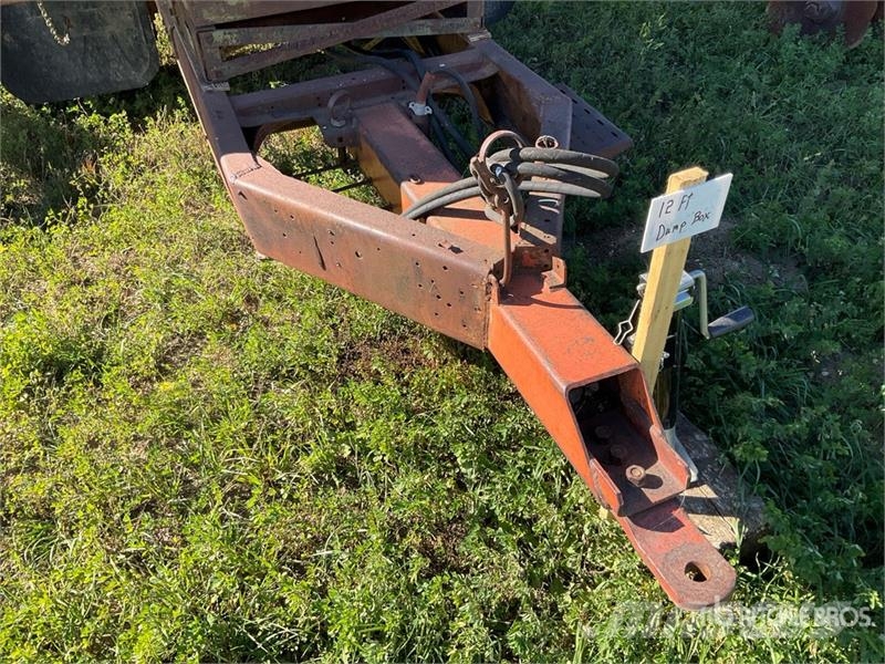 S/A 12 ft Dump Utility Trailer Самоскиди