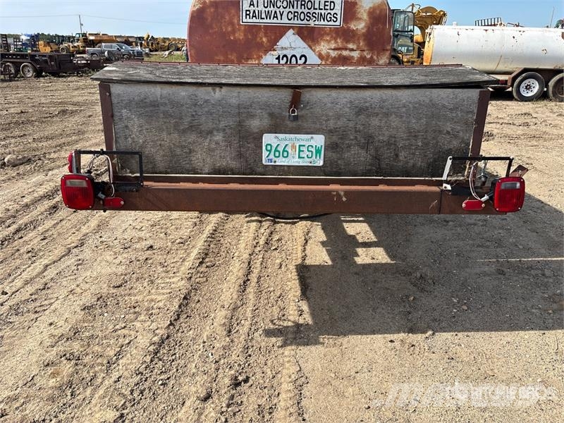  S/A Custom Built Fuel Trailer Tartályos pótkocsik