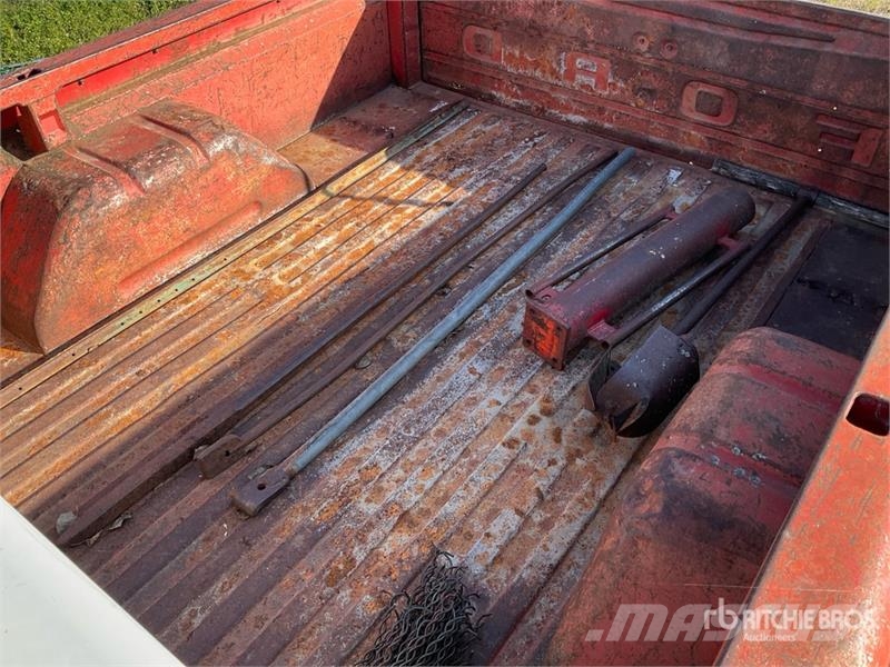  S/A Fencing Wagon مكونات أخرى