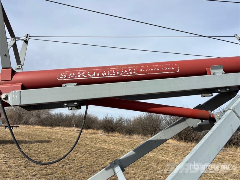 Sakundiak 10-1800SL 10 in x 59 ft Swing Grain Auge Szállító berendezések