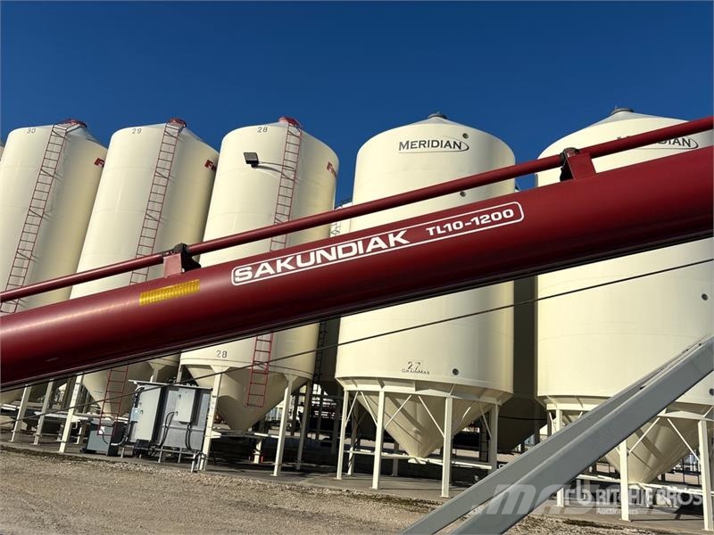  Sakundiak 10 in x 40 ft Grain Auger معدات نقل