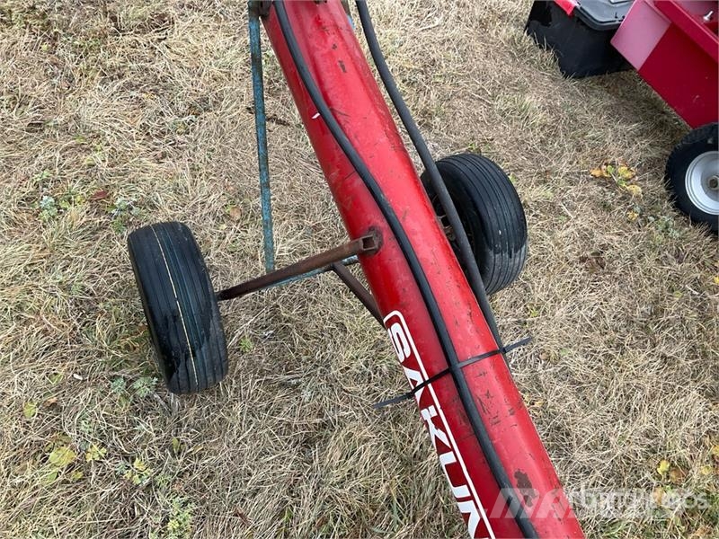 Sakundiak 7 in x 10 ft Transfer Hydraulic Grain Au Konveieriseadmed