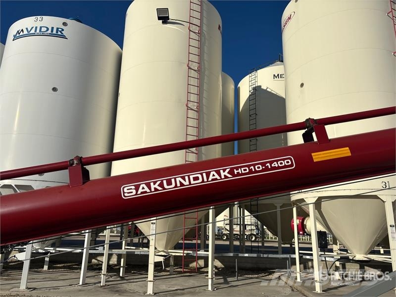  Sakundiak HD10-1400 45 ft Grain Auger معدات نقل