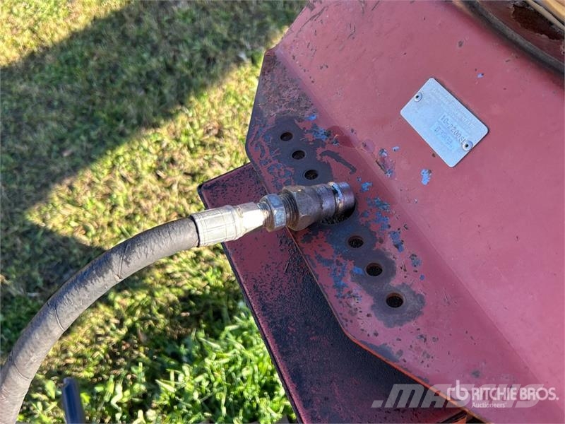  Sakundiak HD10-2200SL 10 in x 71 ft Swing Grain Au Förderbänder