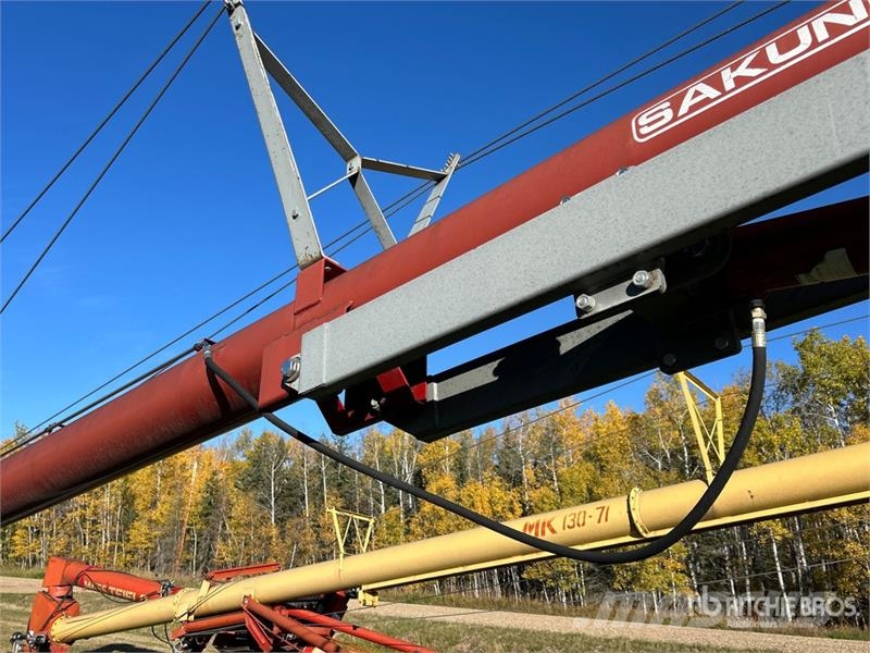  Sakundiak HD10-2200SL 10 in x 71 ft Swing Grain Au Förderbänder