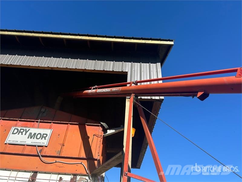 Sakundiak HD6-41 6 in x 41 ft Grain Auger Transportbanden en Rollenbanen