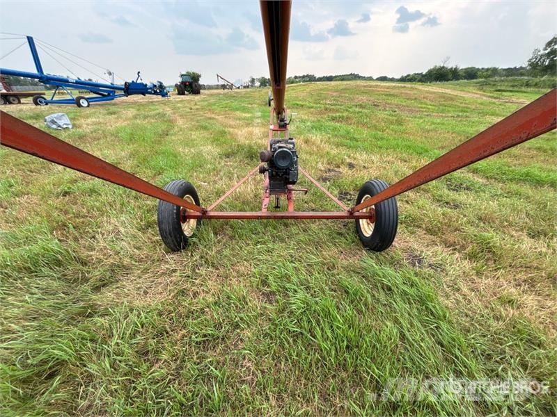 Sakundiak HD7-41 7 in x 41 ft Grain Auger معدات نقل