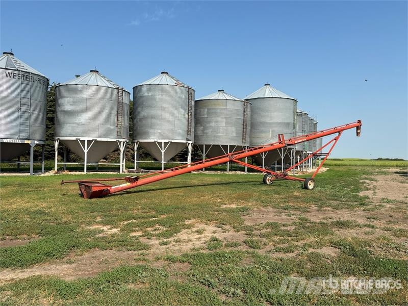 Sakundiak HD8-1800 8 in x 60 ft Grain Auger Viljan kuljettimet