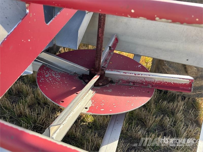 Salford BBI Javelin 120 ft S/A Fertilizer Spreader Prskalice gnojiva