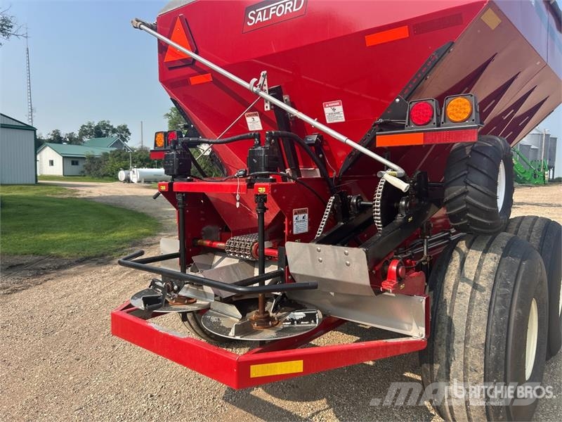 Salford BBI Trooper 8 ft T/A Fertilizer Spreader Flüssigdüngerstreuer
