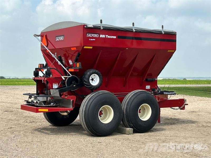 Salford BBI Trooper 8 ft T/A Fertilizer Spreader Pulverizadoras de fertilizante