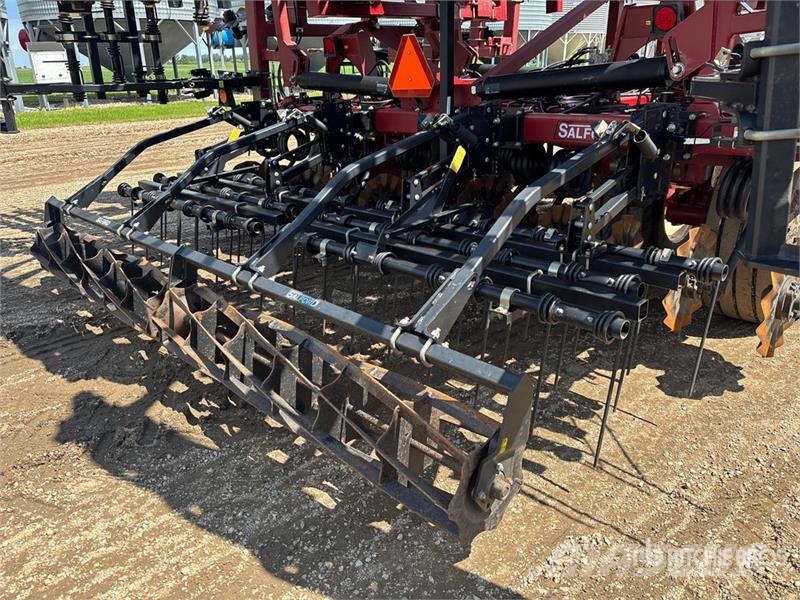 Salford I2150 50 ft Vertical Disc Disc harrows