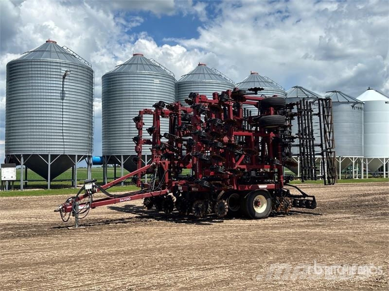 Salford I2150 50 ft Vertical Disc Disc harrows