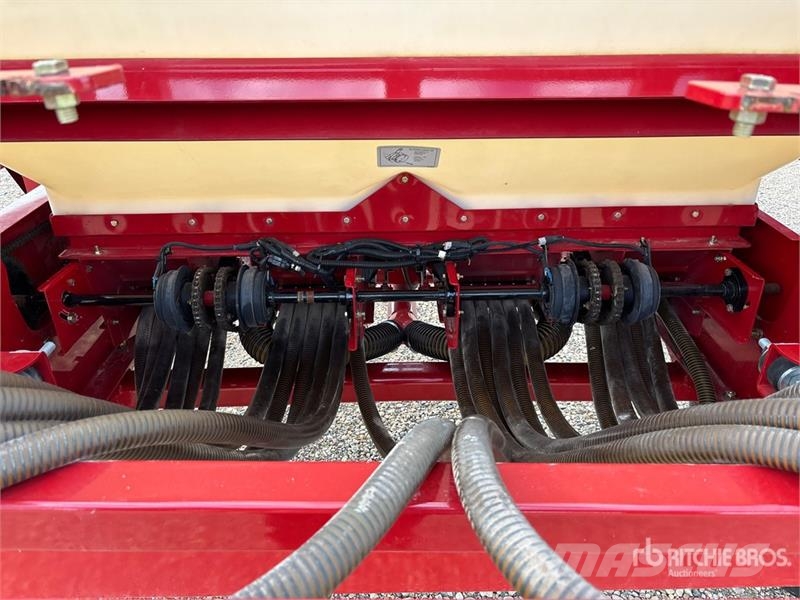 Salford Valmar 246 60 ft S/A Granular Fertilizer Spreader Fertilizer sprayers