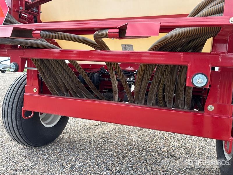 Salford Valmar 246 60 ft S/A Granular Fertilizer Spreader Fertilizer sprayers