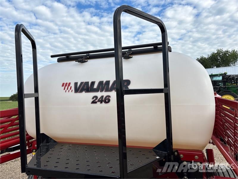 Salford Valmar 246 60 ft S/A Granular Fertilizer Spreader Fertilizer sprayers