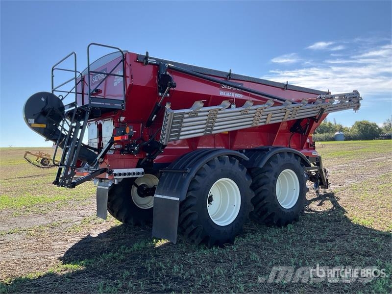Salford Valmar 9620 72 ft T/A Fertilizer Spreader معدات رش أسمدة