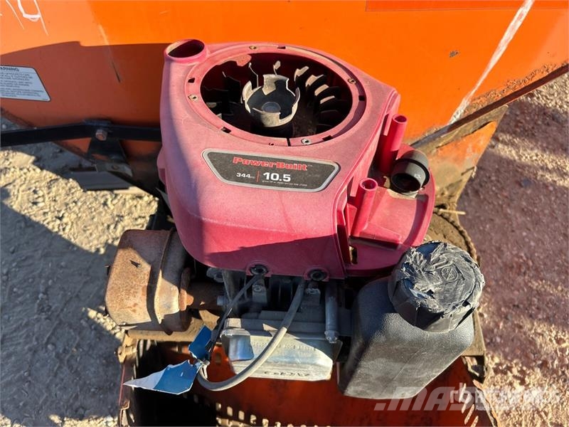 SaltDogg Salt Spreader - Fits Truck Liivapuisturid ja soolapuisturid