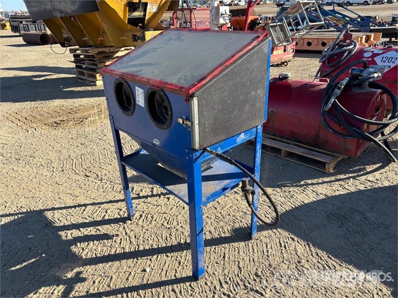 Sand Blaster Cabinet Kiti naudoti statybos komponentai