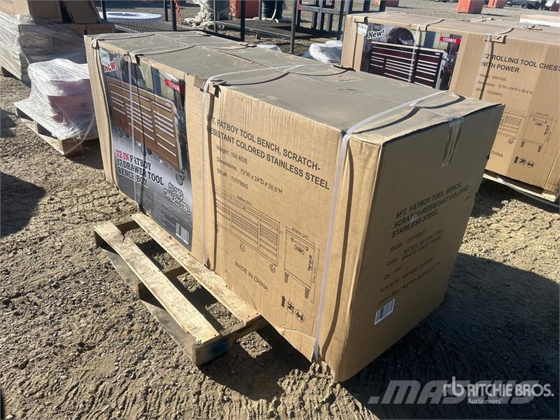 SandStrike 72DDC 6 ft 17-Drawer Fatboy Workbench Andre komponenter