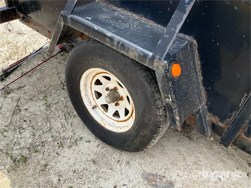 Saturn 10 ft S/A Utility Trailer Otros remolques