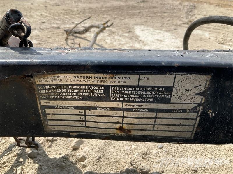Saturn 10 ft S/A Utility Trailer Otros remolques