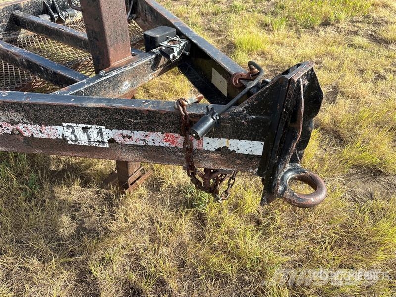 Saturn 21 ft Tri/A Equipment Trailer Oprijwagen