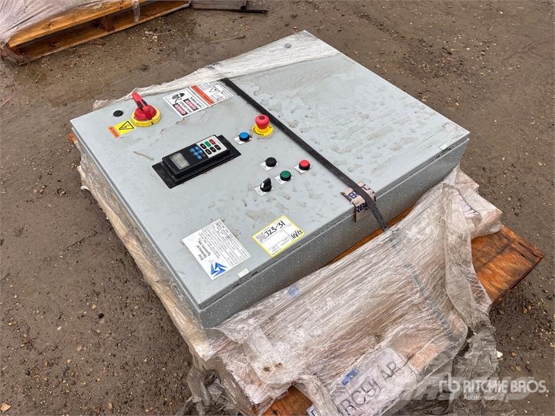 Schneider 4000A Switch Board - 400V - 4000A LSIG 其他組件
