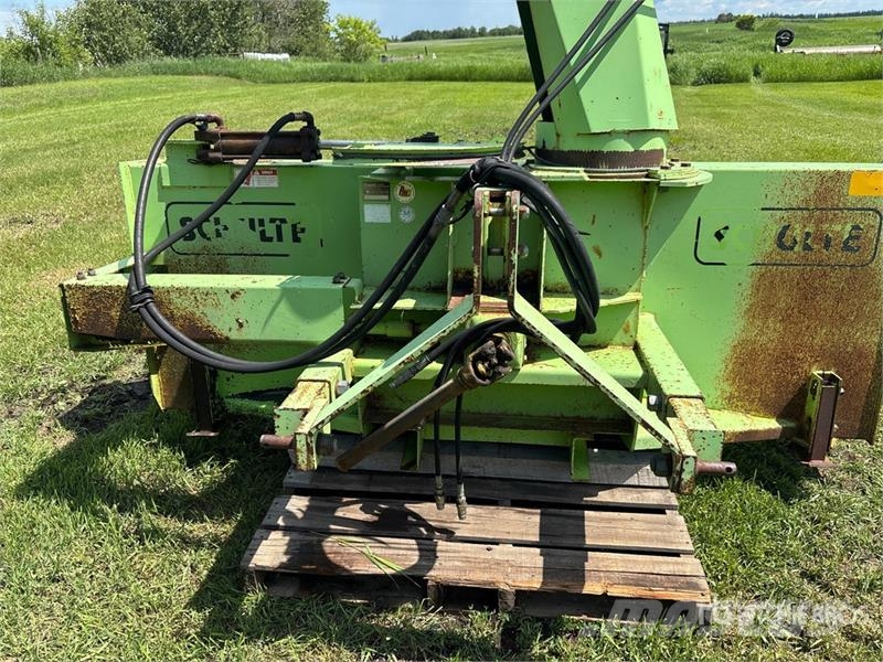 Schulte 8 ft 3-Point Snow Blower قاذفات الجليد