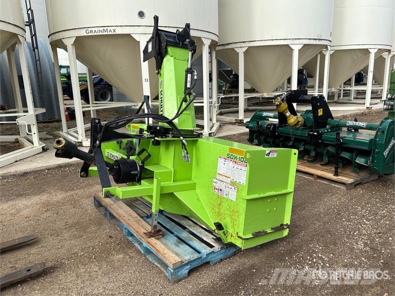 Schulte 8 ft 6 in 3-Point Snow Blower Spazzaneve
