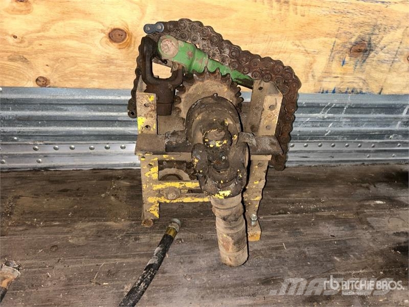 Schulte 8 ft Snow Blower Lumefreesid