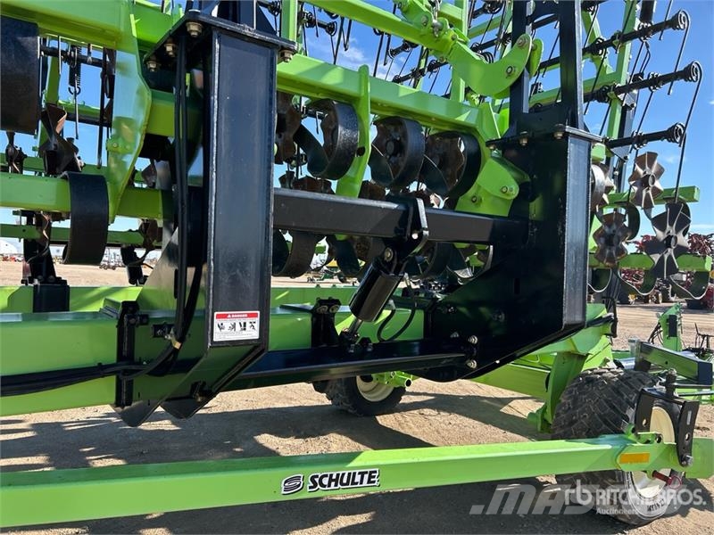 Schulte DHX-600 60 ft Disc Harrow Gradas de discos