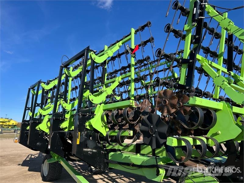 Schulte DHX-600 60 ft Disc Harrow Gradas de discos
