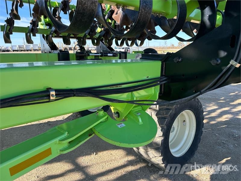 Schulte DHX-600 60 ft Disc Harrow Gradas de discos