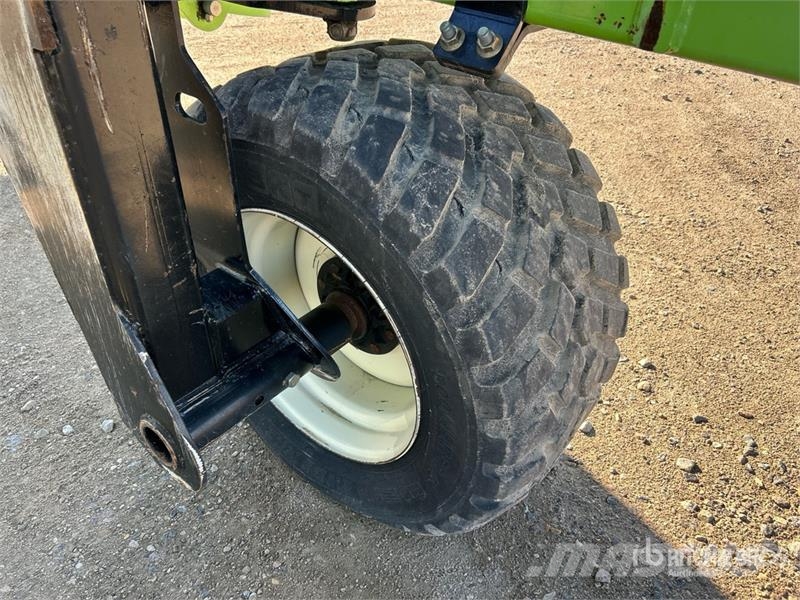Schulte DHX-600 60 ft Disc Harrow Gradas de discos