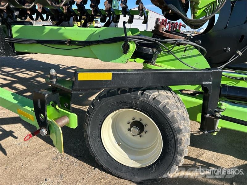 Schulte DHX-600 60 ft Disc Harrow Gradas de discos