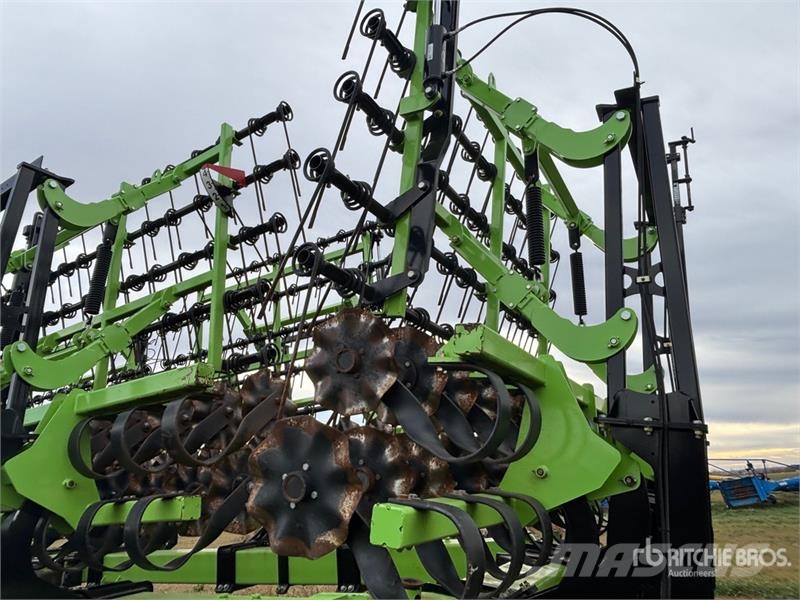 Schulte DHX-600 Soilstar 60 ft Disc Harrow Tallerkenharver