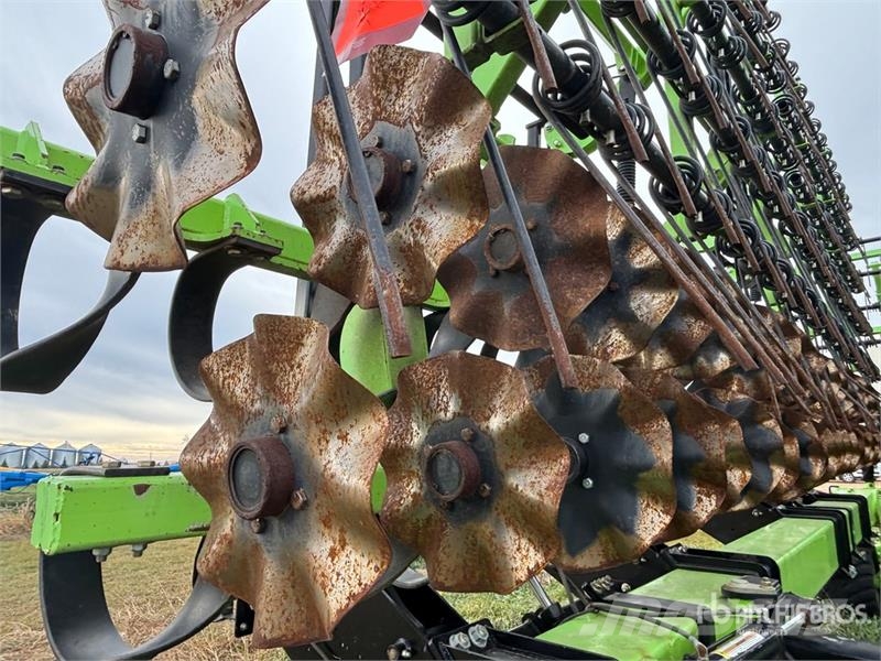 Schulte DHX-600 Soilstar 60 ft Disc Harrow Tallerkenharver