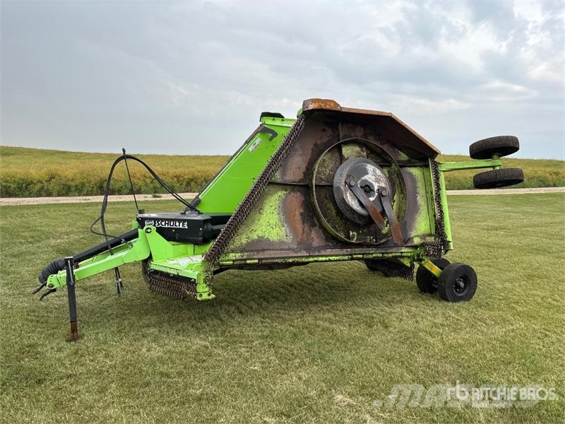 Schulte FX1800 جزازات وأغطية المراعي