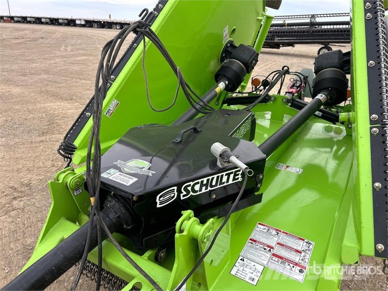 Schulte FX1800 15 ft Flex Wing Rotary Cutter 茎切断機