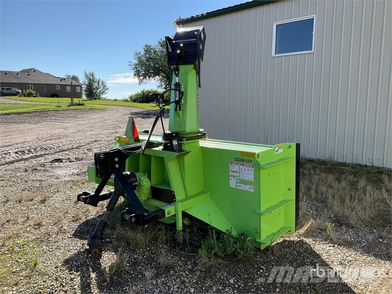 Schulte SDX117 9 ft 9 in 3-Point Snow Blower 제설기
