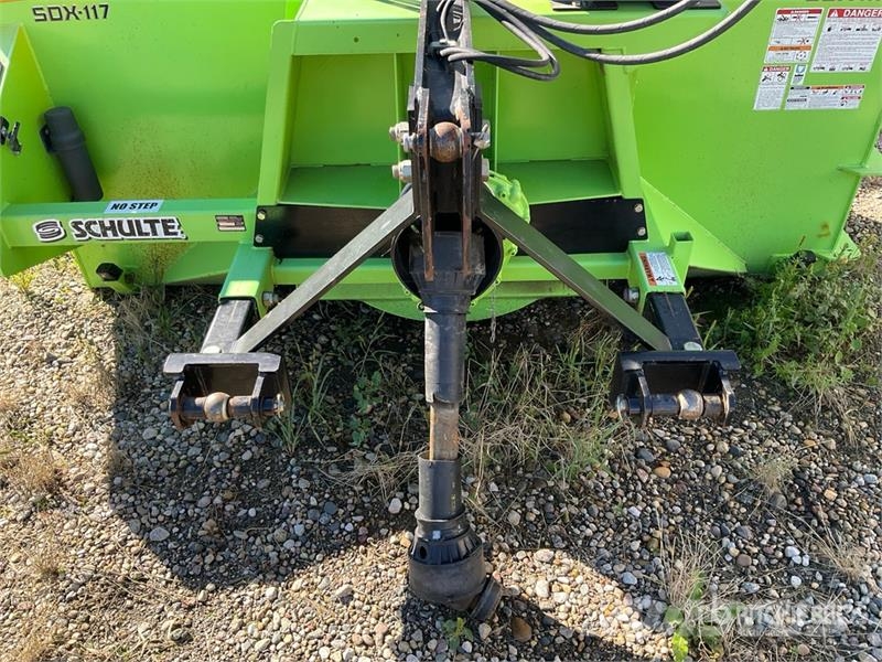 Schulte SDX117 9 ft 9 in 3-Point Snow Blower 제설기