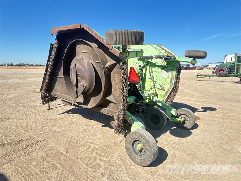 Schulte XH1500 Series 3 15 ft Flex Wing Rotary Cutter Arrancadores de Batatas